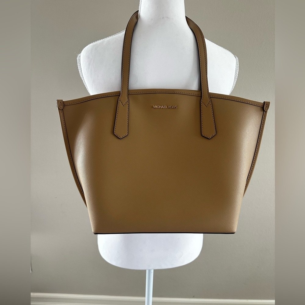 NWT - Michael Kors Camel Tote